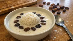 Zupa migdałowa na Wigilię – kremowa i delikatna, z ryżem i rodzynkami