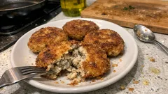 Kotlety śledziowe na Wigilię: chrupiące jak mielone, a smakują wyjątkowo