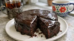 Czekoladowo-kawowy fondant z polewą – wilgotne ciasto, które robi wrażenie