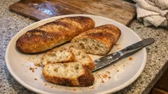 Ekspresowe bagietki bez wyrabiania – chrupiąca skórka i miękki środek z domowego piekarnika