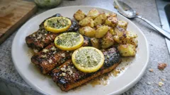 Węgorz z piekarnika w maśle i ziołach – soczysty, delikatny i bez panierki