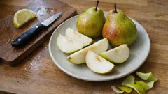 Gruszki lukasówki: jak je dojrzewać w domu, żeby były słodkie i soczyste