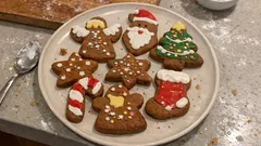 Miękkie pierniczki na Mikołajki – prosty przepis bez leżakowania ciasta