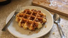 Gofry belgijskie Liège – drożdżowe, maślane i z karmelizowanym cukrem perłowym