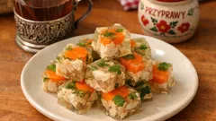 Ryba w galarecie w małych porcjach – elegancka przystawka na święta