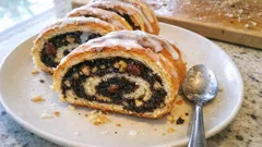 Wilgotny makowiec drożdżowy, który nie pęka – prosty trik z papierem do pieczenia