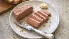 Aksamitny pasztet z wątróbek – gładki jak krem, zrobisz go na patelni i w malakserze