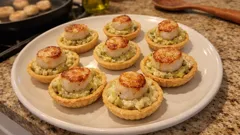 Mini-tartaletki z fondue z pora i przegrzebkami – elegancka przystawka na ciepło