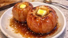 Pieczone jabłka z miodem – szybki deser z piekarnika, miękki i soczysty