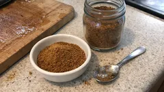 Quatre-épices w słoiczku: francuska mieszanka 4 przypraw do mięs i zup w 5 minut