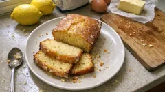 Cytrynowe ciasto w stylu francuskiego „cake” – wilgotne i proste do powtórzenia