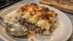 Zapiekanka z kalafiora i mięsa mielonego – sycący obiad z piekarnika