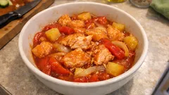 Ryba po hawajsku w sosie słodko-kwaśnym – prosta, a smakuje odświętnie