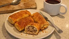 Krokiety z mięsem jak z domu: chrupiące naleśniki i konkretny farsz