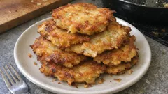 Podolskie opiekanki z kiszoną kapustą – chrupiące placki z prostych składników