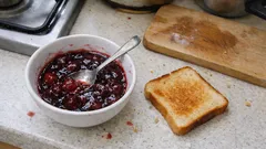 Konfitura z wiśni z agar-agar: gęsta i gładka bez długiego gotowania