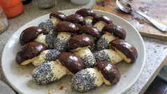 Ciasteczka grzybki z patelni – kruche jak dawniej, z czekoladą i makiem